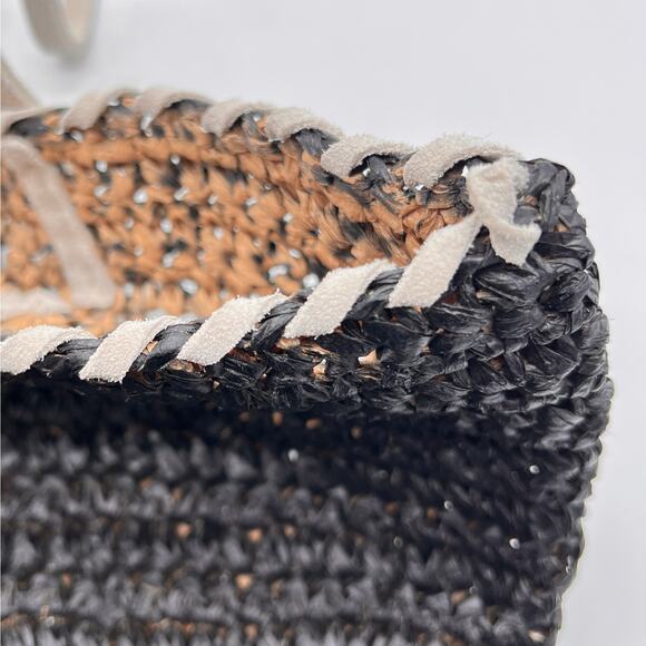 ANTHROPOLOGIE Straw Shoulder Bag Black White Tote Slouchy Casual Travel Light - Picture 8 of 13